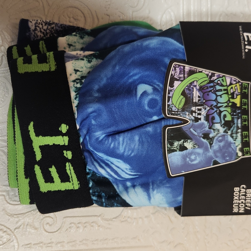 E.T. Boxers
